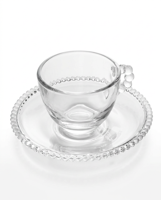 Xícara de café Pearl em cristal com pires decorado com contas